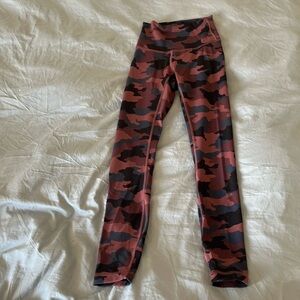 Size 0 lululemon leggings